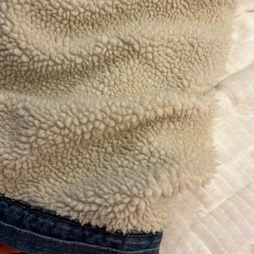 Barely worn - Picture 3 of 3